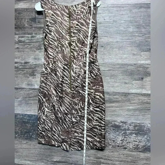 Banana Republic Brown and White Animal Print Sleeveless Mini Dress - Picture 2 of 8